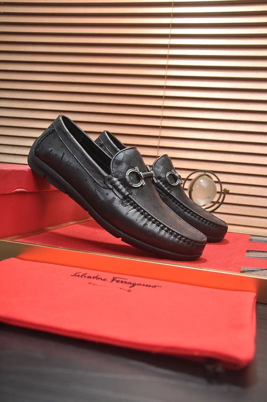 Men's shoes 💰460💶 [Ferragamo/Ferragamo] The latest model in the counter. Original imported open-sided fine cowhide hand-woven + imported 🐂 cowhide + original luxury metal buckle + original combination outsole. No pressure in comparison 38--44🎉